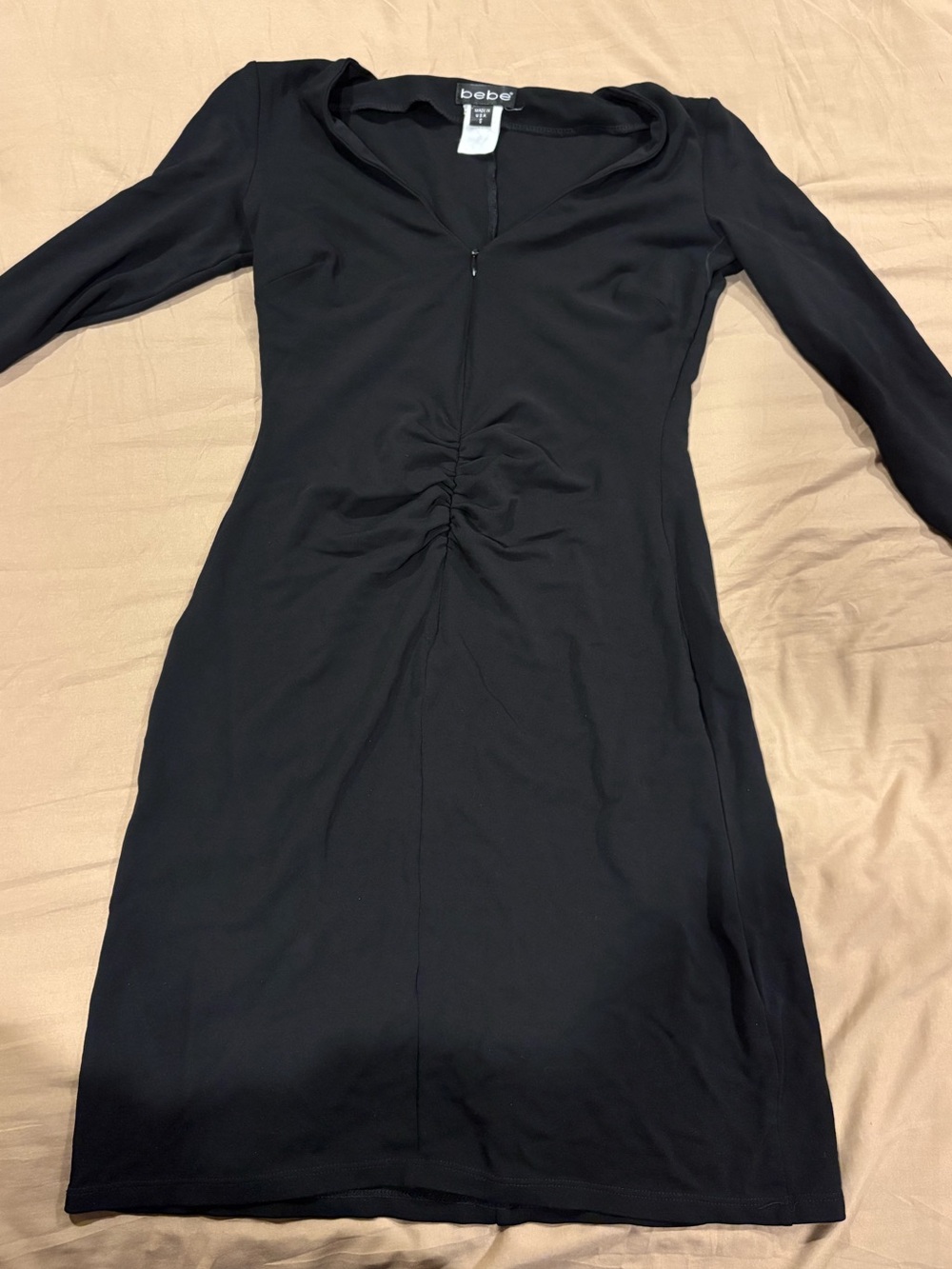 bebe Black Ruched-Center Long Sleeve Bodycon Dress